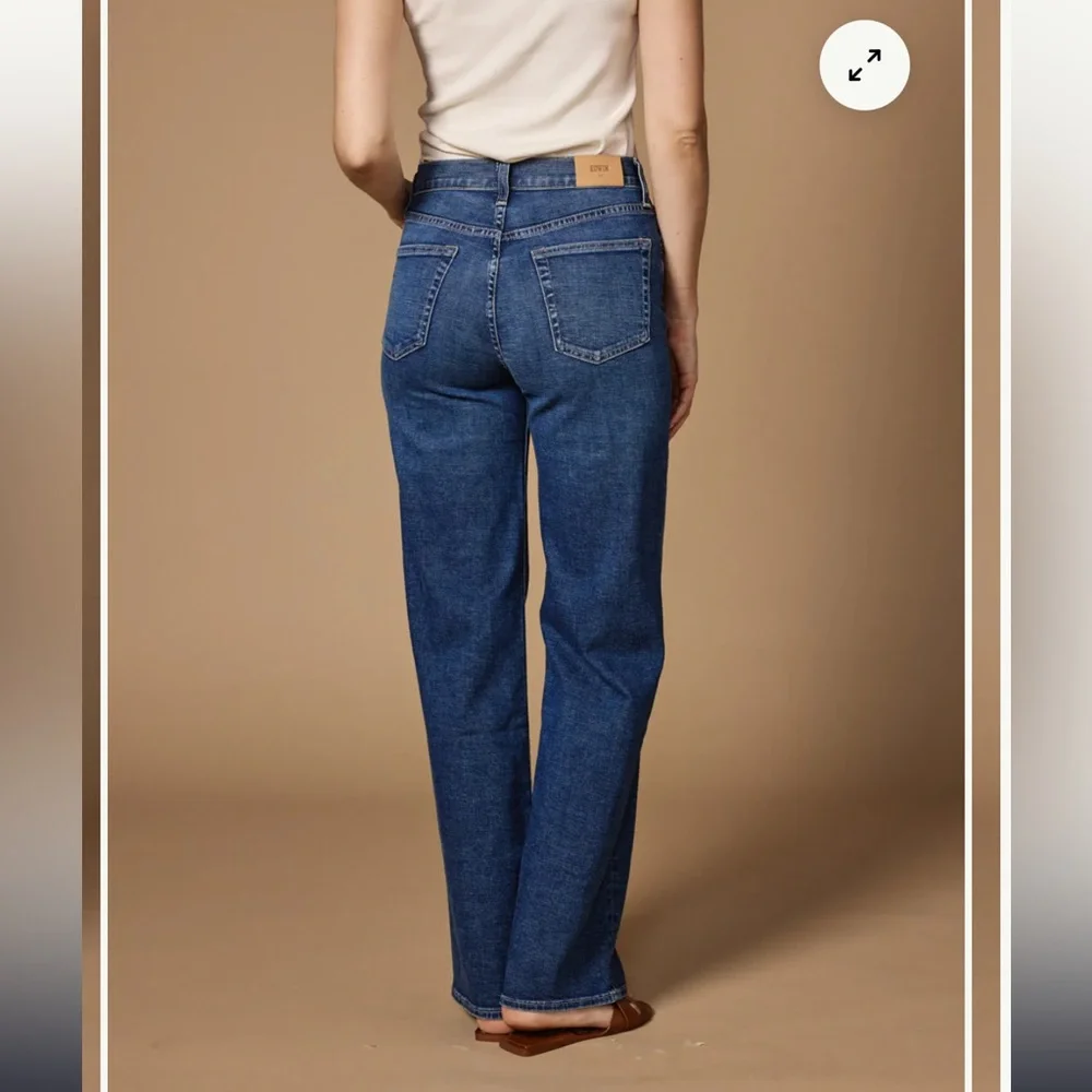 NWOT Edwin Marli Wide leg Jean, High Rise